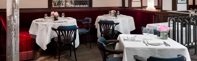 Les Deux Salons Review